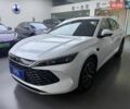 Белый БИД Qin L, объемом двигателя 1.5 л и пробегом 9 тыс. км за 23500 $, фото 1 на Automoto.ua