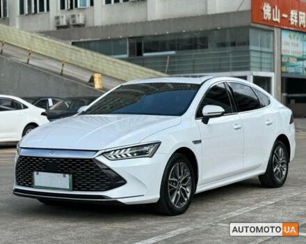 Белый БИД Qin Plus, объемом двигателя 0 л и пробегом 1 тыс. км за 23700 $, фото 8 на Automoto.ua