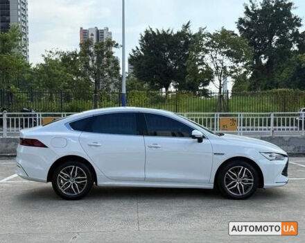 купить новое авто БИД Qin Plus 2023 года от официального дилера VinAVto БИД фото