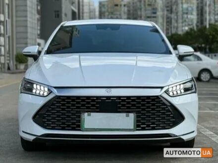 БИД Qin Plus 2023 в Виннице на Automoto.ua Белый БИД Qin Plus, объемом двигателя 0 л и пробегом 1 тыс. км за 23700 $, фото 1 на Automoto.ua