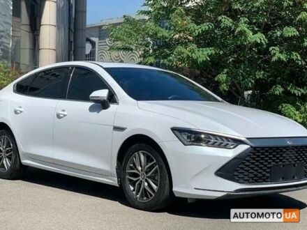 БИД Qin Plus 2023 в Виннице на Automoto.ua Белый БИД Qin Plus, объемом двигателя 0 л и пробегом 1 тыс. км за 28300 $, фото 1 на Automoto.ua
