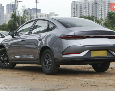 БИД Qin Plus, объемом двигателя 1.5 л и пробегом 0 тыс. км за 19500 $, фото 6 на Automoto.ua