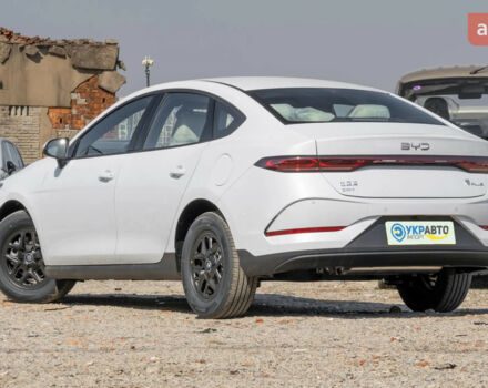 БИД Qin Plus, объемом двигателя 1.5 л и пробегом 0 тыс. км за 18500 $, фото 7 на Automoto.ua