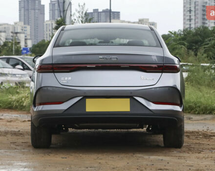 БІД Qin Plus 2025 у Києві на Automoto.ua БІД Qin Plus, об'ємом двигуна 1.5 л та пробігом 0 тис. км за 19500 $, фото 7 на Automoto.ua