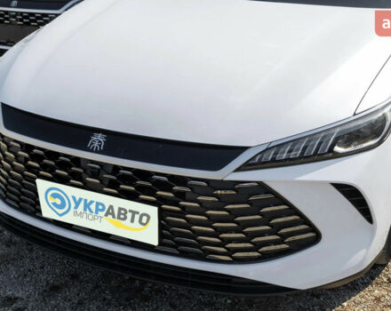 БІД Qin Plus, об'ємом двигуна 1.5 л та пробігом 0 тис. км за 18500 $, фото 3 на Automoto.ua