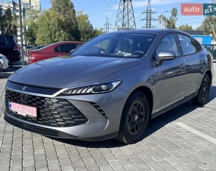Серый БИД Qin Plus, объемом двигателя 1.5 л и пробегом 1 тыс. км за 19500 $, фото 8 на Automoto.ua