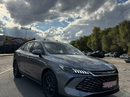 Серый БИД Qin Plus, объемом двигателя 1.5 л и пробегом 1 тыс. км за 19500 $, фото 1 на Automoto.ua