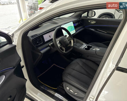 Білий БІД Sea Lion 06, об'ємом двигуна 0 л та пробігом 1 тис. км за 30500 $, фото 5 на Automoto.ua