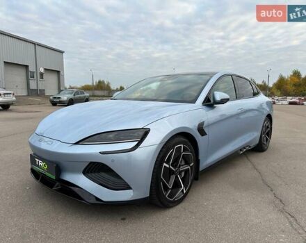 Серый БИД Seal, объемом двигателя 0 л и пробегом 45 тыс. км за 25500 $, фото 1 на Automoto.ua