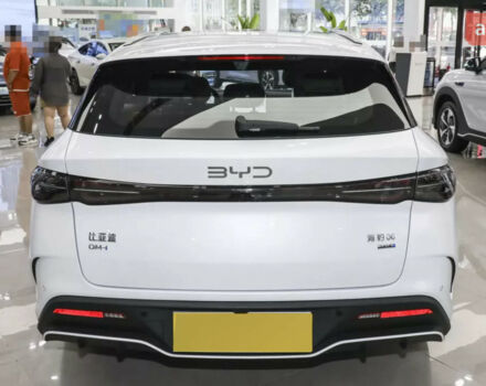 БІД Seal 6, об'ємом двигуна 1.5 л та пробігом 0 тис. км за 24500 $, фото 7 на Automoto.ua