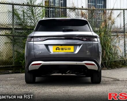 Серый БИД Song, объемом двигателя 1.5 л и пробегом 2 тыс. км за 30000 $, фото 2 на Automoto.ua