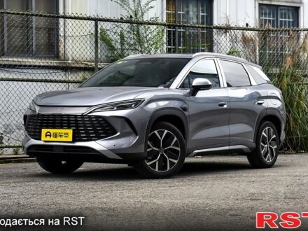 Серый БИД Song, объемом двигателя 1.5 л и пробегом 2 тыс. км за 30000 $, фото 1 на Automoto.ua