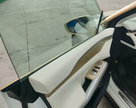 Белый БИД Song L, объемом двигателя 0 л и пробегом 6 тыс. км за 27500 $, фото 7 на Automoto.ua