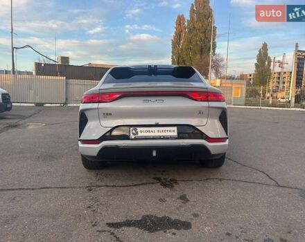 Белый БИД Song L, объемом двигателя 0 л и пробегом 13 тыс. км за 32200 $, фото 5 на Automoto.ua