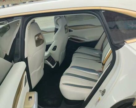 Белый БИД Song L, объемом двигателя 0 л и пробегом 6 тыс. км за 27500 $, фото 11 на Automoto.ua