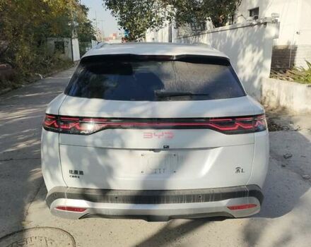 Белый БИД Song L, объемом двигателя 1.5 л и пробегом 20 тыс. км за 28500 $, фото 6 на Automoto.ua