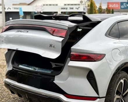 Белый БИД Song L, объемом двигателя 0 л и пробегом 1 тыс. км за 27499 $, фото 13 на Automoto.ua