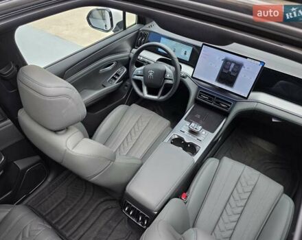 Белый БИД Song L, объемом двигателя 1.5 л и пробегом 8 тыс. км за 29900 $, фото 11 на Automoto.ua