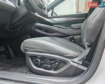 Белый БИД Song L, объемом двигателя 0 л и пробегом 3 тыс. км за 30900 $, фото 14 на Automoto.ua