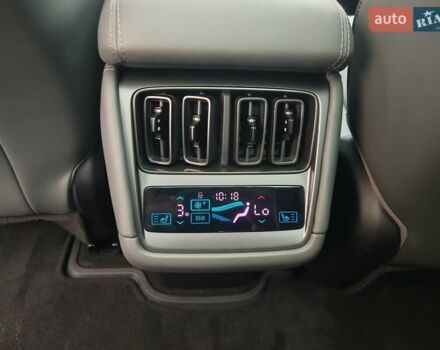 Белый БИД Song L, объемом двигателя 0 л и пробегом 3 тыс. км за 30900 $, фото 16 на Automoto.ua