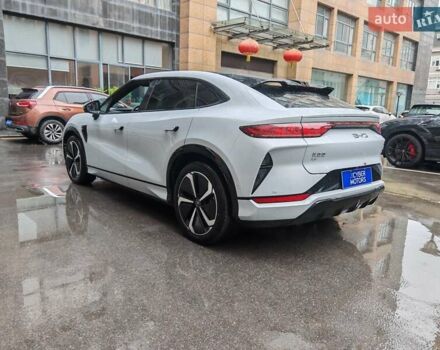 Белый БИД Song L, объемом двигателя 0 л и пробегом 3 тыс. км за 30900 $, фото 4 на Automoto.ua