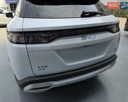 Белый БИД Song L, объемом двигателя 1.5 л и пробегом 8 тыс. км за 29900 $, фото 7 на Automoto.ua