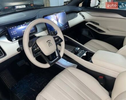 Черный БИД Song L, объемом двигателя 0 л и пробегом 1 тыс. км за 32000 $, фото 4 на Automoto.ua