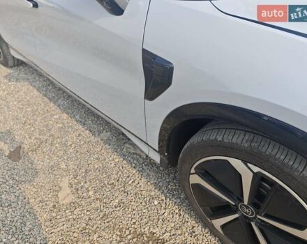 БИД Song L, объемом двигателя 0 л и пробегом 2 тыс. км за 30900 $, фото 10 на Automoto.ua