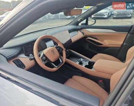 БИД Song L, объемом двигателя 0 л и пробегом 2 тыс. км за 30900 $, фото 4 на Automoto.ua