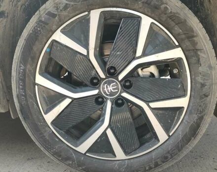 Серый БИД Song L, объемом двигателя 1.5 л и пробегом 17 тыс. км за 28500 $, фото 6 на Automoto.ua