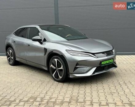 Серый БИД Song L, объемом двигателя 0 л и пробегом 24 тыс. км за 26000 $, фото 2 на Automoto.ua