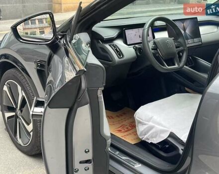 Сірий БІД Song L, об'ємом двигуна 0 л та пробігом 2 тис. км за 30900 $, фото 10 на Automoto.ua