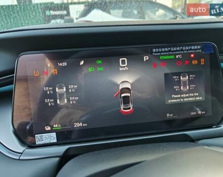 Серый БИД Song L, объемом двигателя 0 л и пробегом 1 тыс. км за 33800 $, фото 6 на Automoto.ua