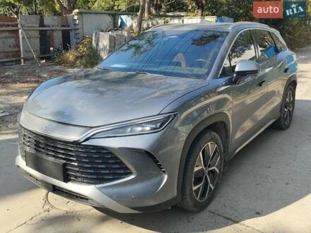 Серый БИД Song L, объемом двигателя 1.5 л и пробегом 17 тыс. км за 28500 $, фото 1 на Automoto.ua