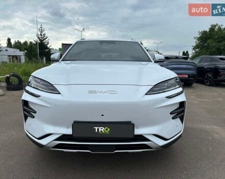 Белый БИД Song Plus, объемом двигателя 0 л и пробегом 31 тыс. км за 25500 $, фото 2 на Automoto.ua