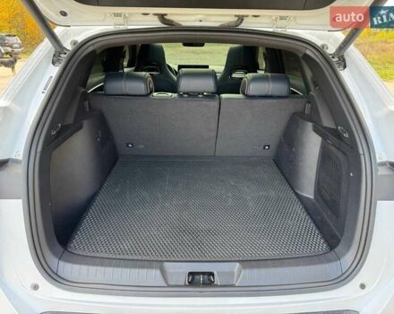 Белый БИД Song Plus, объемом двигателя 0 л и пробегом 67 тыс. км за 24900 $, фото 19 на Automoto.ua