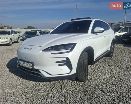 Белый БИД Song Plus, объемом двигателя 0 л и пробегом 49 тыс. км за 24999 $, фото 3 на Automoto.ua