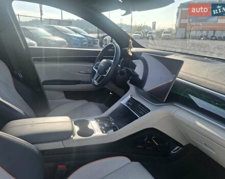 Белый БИД Song Plus, объемом двигателя 0 л и пробегом 49 тыс. км за 24999 $, фото 11 на Automoto.ua