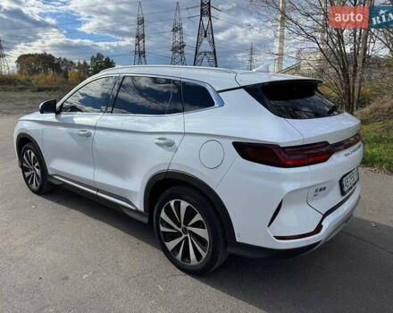 Белый БИД Song Plus, объемом двигателя 0 л и пробегом 67 тыс. км за 24900 $, фото 1 на Automoto.ua