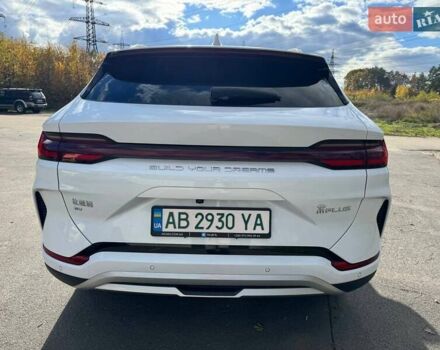 Белый БИД Song Plus, объемом двигателя 0 л и пробегом 67 тыс. км за 24900 $, фото 4 на Automoto.ua