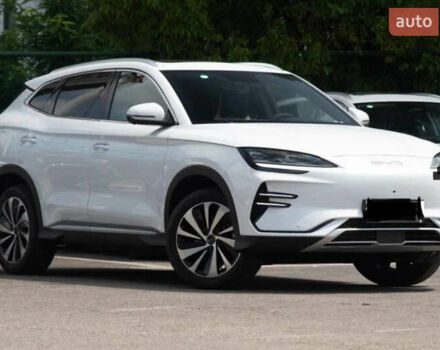 БИД Song Plus 2024 в Днепре (Днепропетровске) на Automoto.ua Белый БИД Song Plus, объемом двигателя 0 л и пробегом 1 тыс. км за 28000 $, фото 4 на Automoto.ua