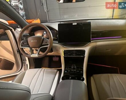 БИД Song Plus 2024 в Львове на Automoto.ua Белый БИД Song Plus, объемом двигателя 0 л и пробегом 1 тыс. км за 28500 $, фото 15 на Automoto.ua