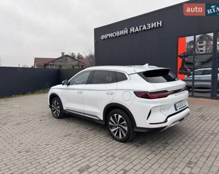 Білий БІД Song Plus, об'ємом двигуна 0 л та пробігом 13 тис. км за 26000 $, фото 3 на Automoto.ua