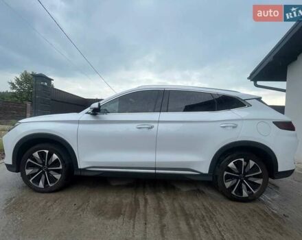 Белый БИД Song Plus, объемом двигателя 0 л и пробегом 11 тыс. км за 25900 $, фото 90 на Automoto.ua