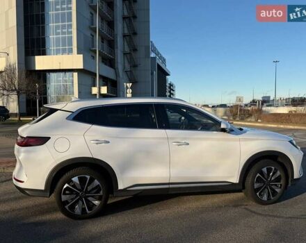 Білий БІД Song Plus, об'ємом двигуна 0 л та пробігом 19 тис. км за 29700 $, фото 1 на Automoto.ua