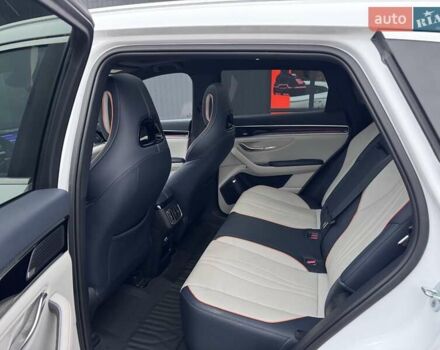 Білий БІД Song Plus, об'ємом двигуна 0 л та пробігом 13 тис. км за 26000 $, фото 20 на Automoto.ua