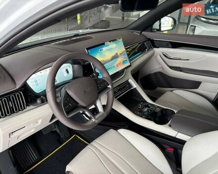 Белый БИД Song Plus, объемом двигателя 0 л и пробегом 1 тыс. км за 28500 $, фото 1 на Automoto.ua