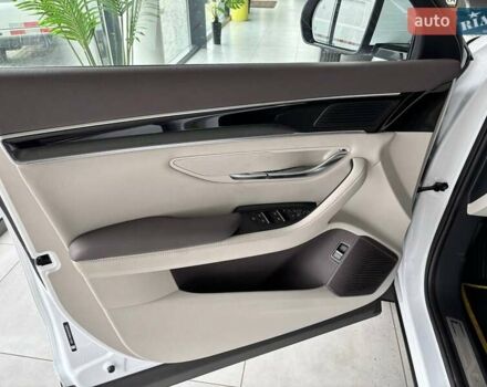 Белый БИД Song Plus, объемом двигателя 0 л и пробегом 1 тыс. км за 28500 $, фото 3 на Automoto.ua