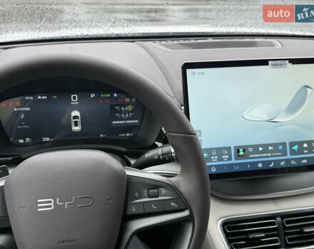 Белый БИД Song Plus, объемом двигателя 0 л и пробегом 1 тыс. км за 29000 $, фото 5 на Automoto.ua