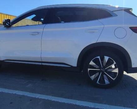 Білий БІД Song Plus, об'ємом двигуна 0 л та пробігом 14 тис. км за 28100 $, фото 3 на Automoto.ua